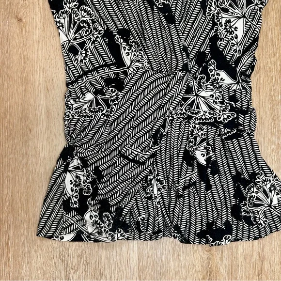 Anthropologie Deletta black white top - Picture 5 of 8